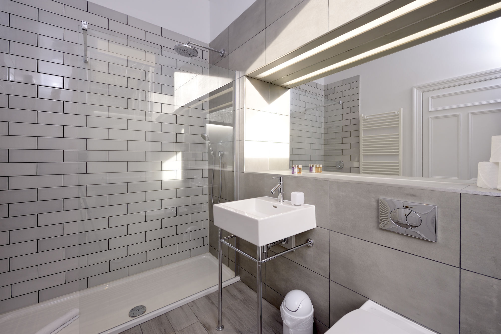 Destiny Scotland - Distillers House Apartment EDI