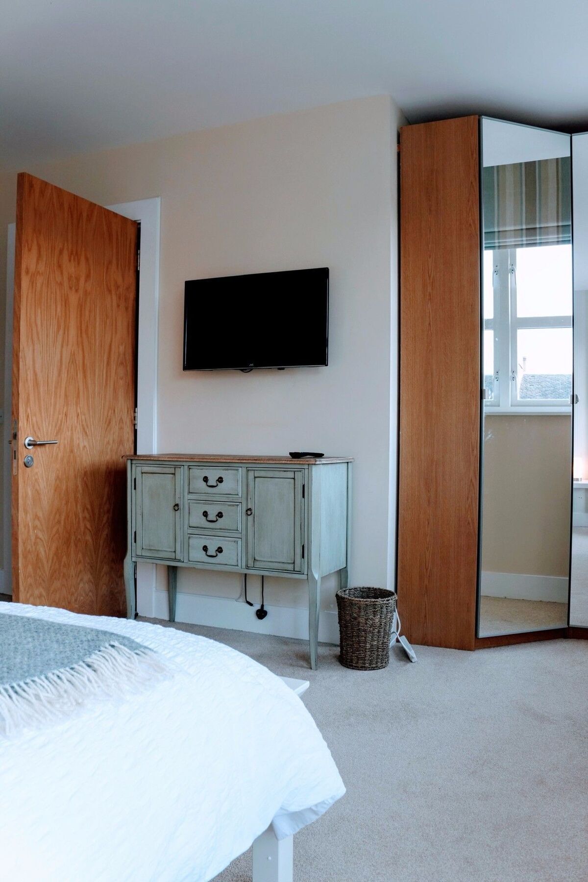 Apartment 2 Bedroom In The Heart Of The