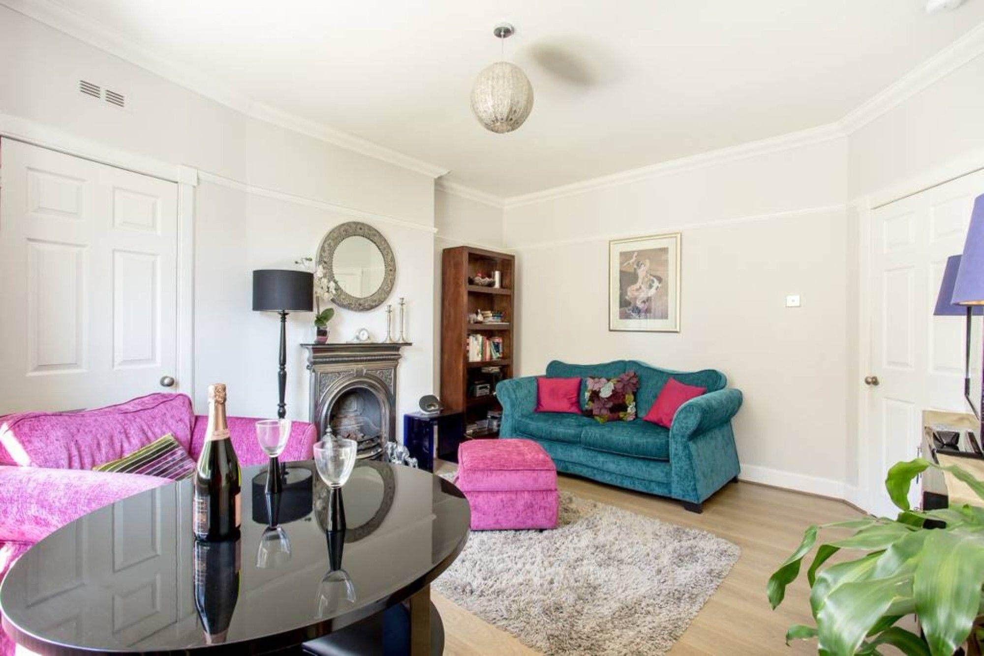 2 Bedroom Flat With Garden * Edinburgh