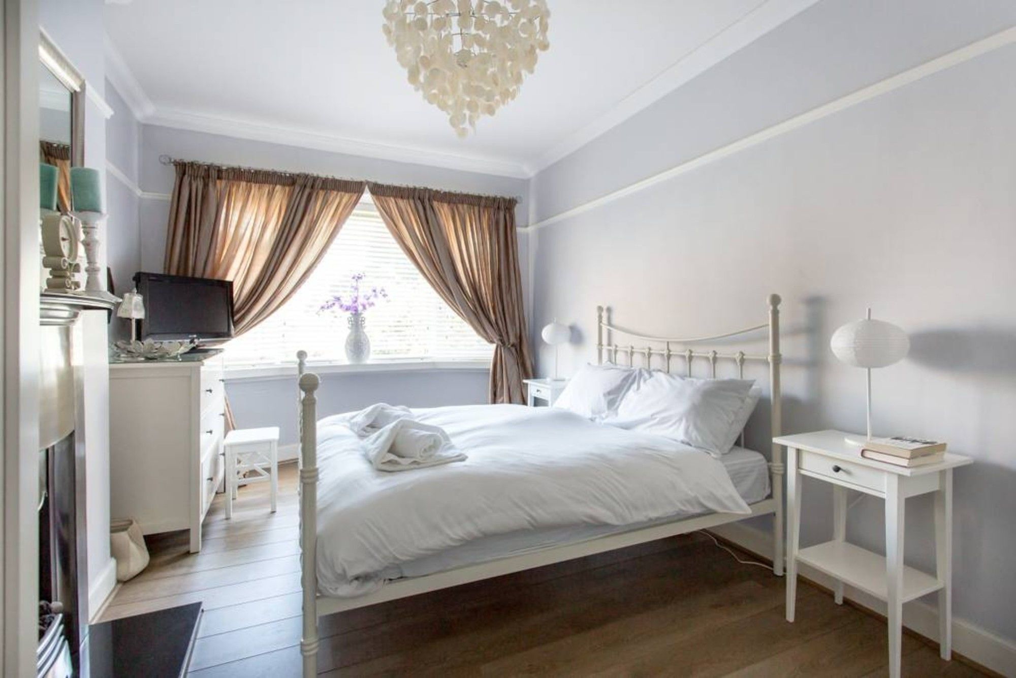 Apartment 2 Bedroom Flat With Garden Edinburgh