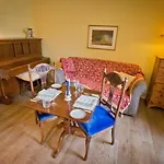 Thistle Street Apartment At Heart Of The City Centre