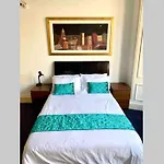 Lovely And Spacious 5 Bed Flat In Marchmont.