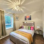 Craigietinny Road Apartment- 3 Beds