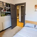 Jamie\'S Apartment In Edinburgh