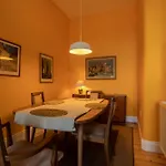 Newly Renovated 1 Bedroom Apartment Near Charming Newhaven
