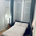 Edinburgh Christmas Family Apartment
