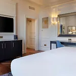 The Caledonian Edinburgh, Curio Collection By Hilton