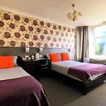 Edinburgh Holiday Guest House