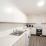 Spacious City Center Main Door 3 Bedrooms Flat