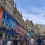 Edinburgh Stays