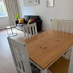 2 Bedroom Apartment On Ground Floor In Edinburgh