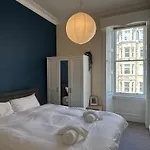 Edinburgh Lovely Apartment