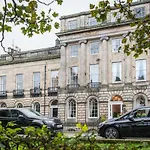 Scottish Stays - Luxurious Apartment In Royal Terrace