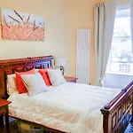 2 Bedroom Flat On Leith Walk