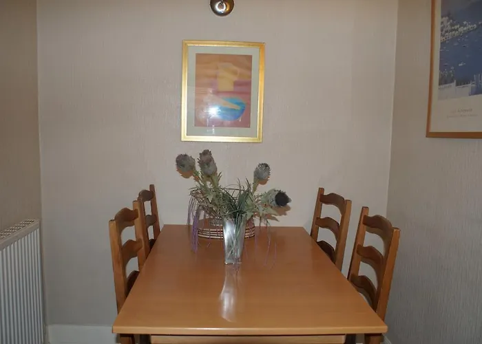 Heriothill Apartment