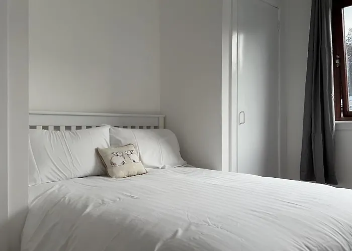 Entire Apartment In Edinburgh City Center