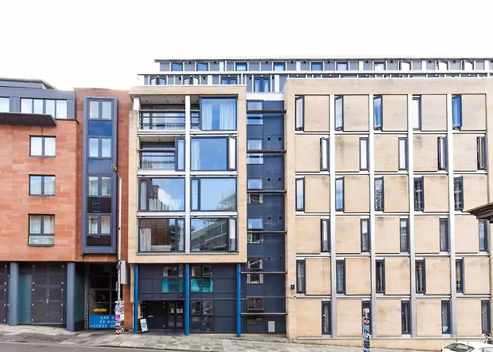 For Students Only Student Roost Portsburgh Court Edinburgh