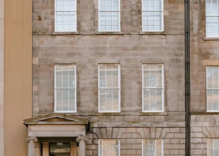 Heeton Concept Aparthotel Edinburgh Queen Street