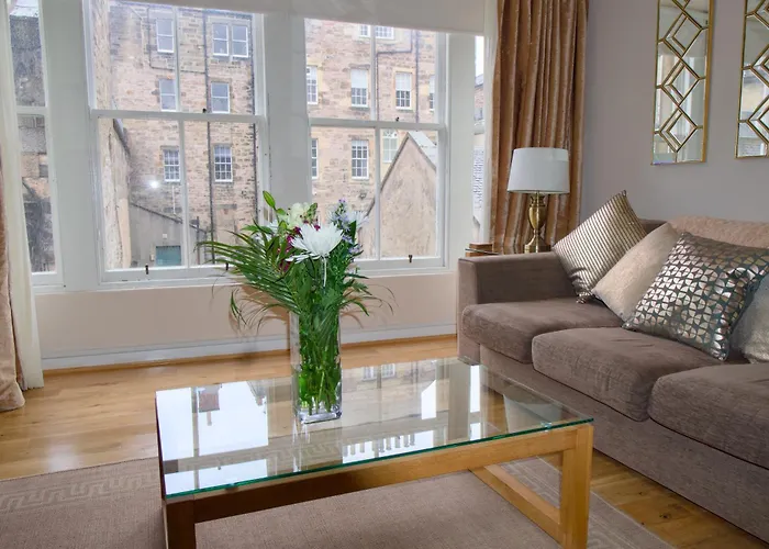 Rose Street Flat