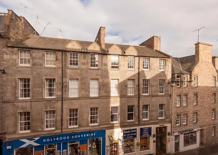 The Canongate Royal Mile Residence
