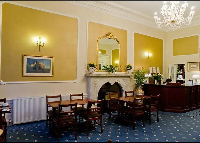 Ailsa Craig Hotel