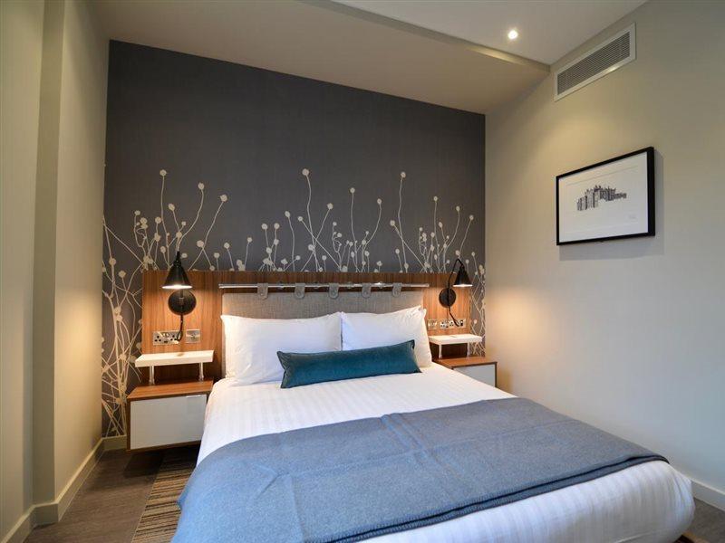 Heeton Concept Queen Street
