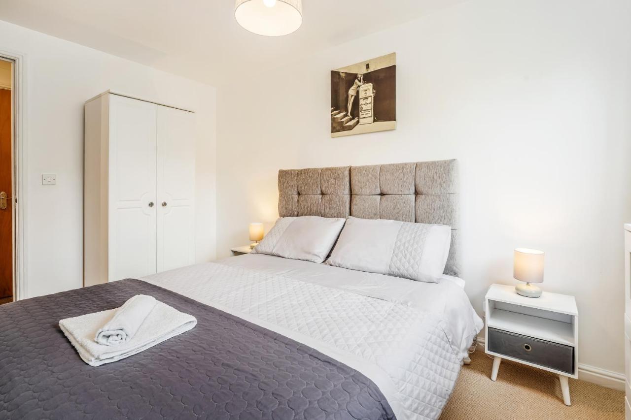 Saughton With Views Of Water Of Leith Holiday home