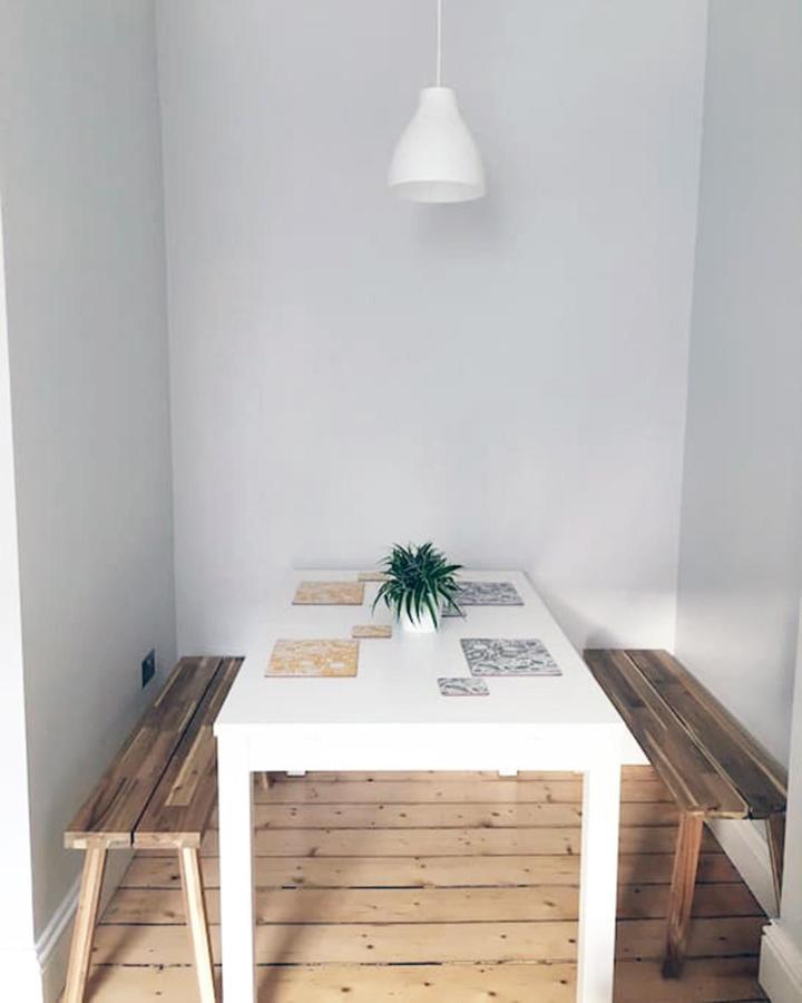 Stylish Centre - D Terrace Apartment Edinburgh