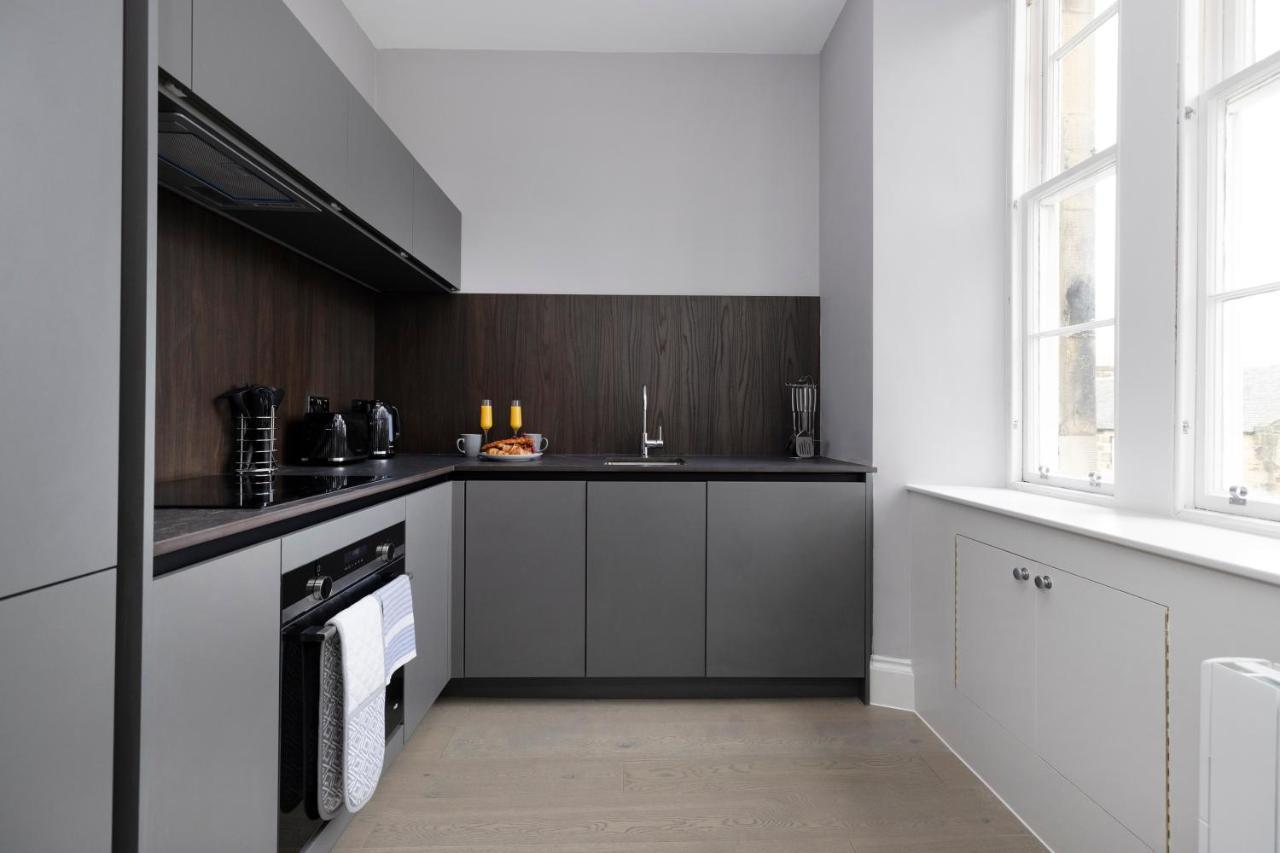 Apartment Joivy Modern Studio In New Town, On Historic George Street