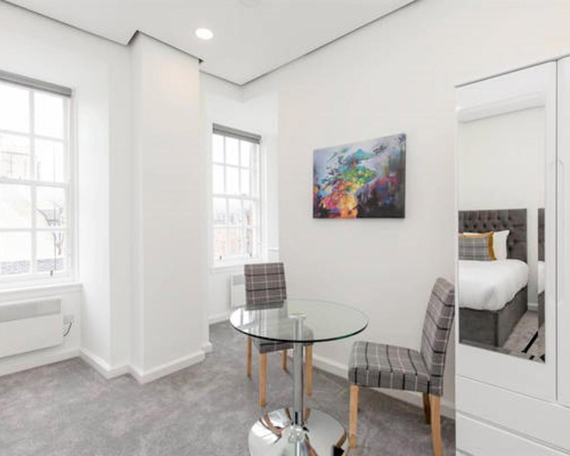 Gorgeous Studio At The Heart Of Old Town Apartment Edinburgh