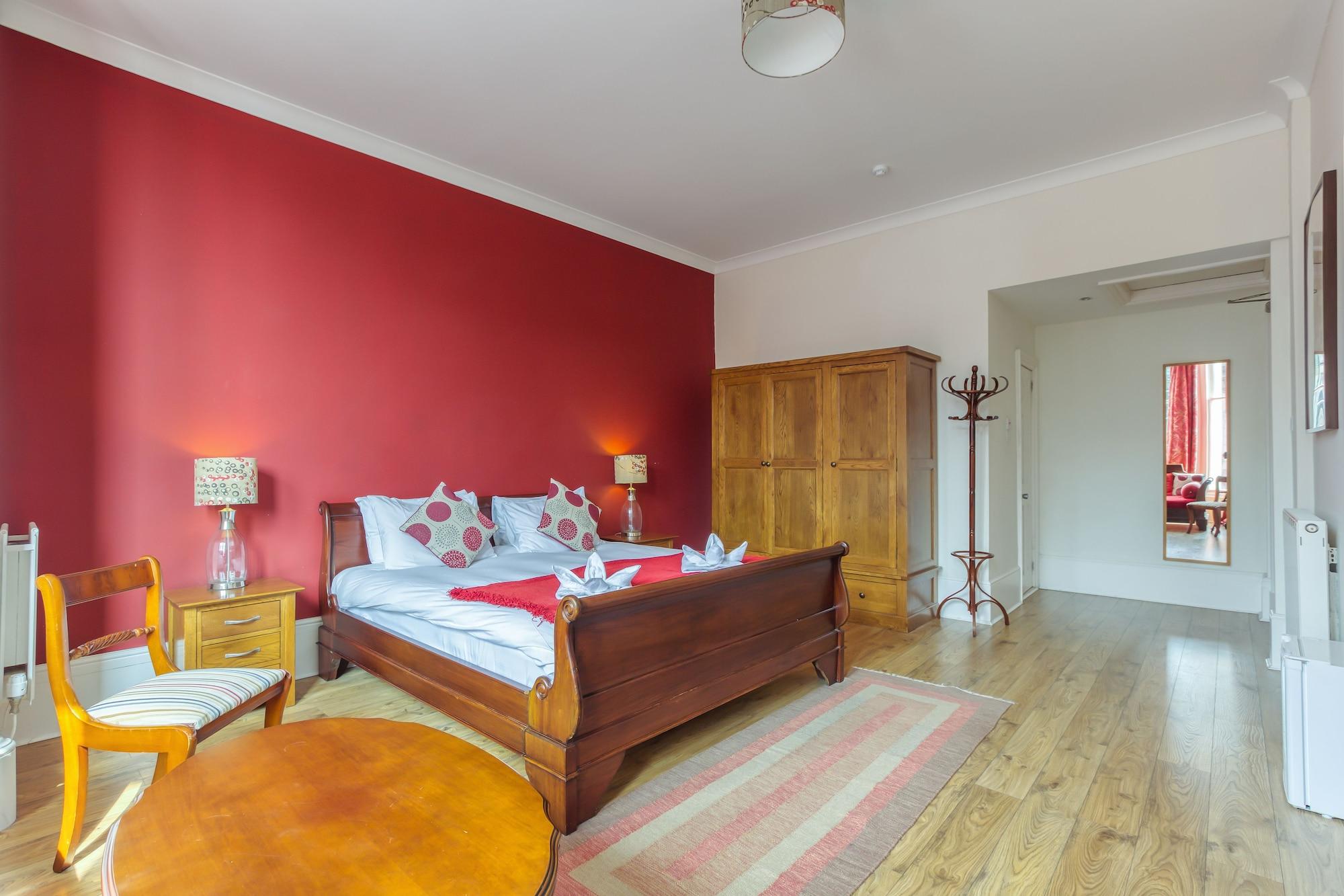 No32 3* Edinburgh