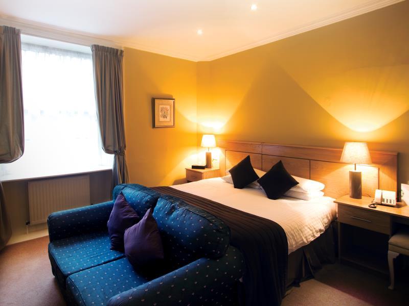 Royal Scots Club 3*
