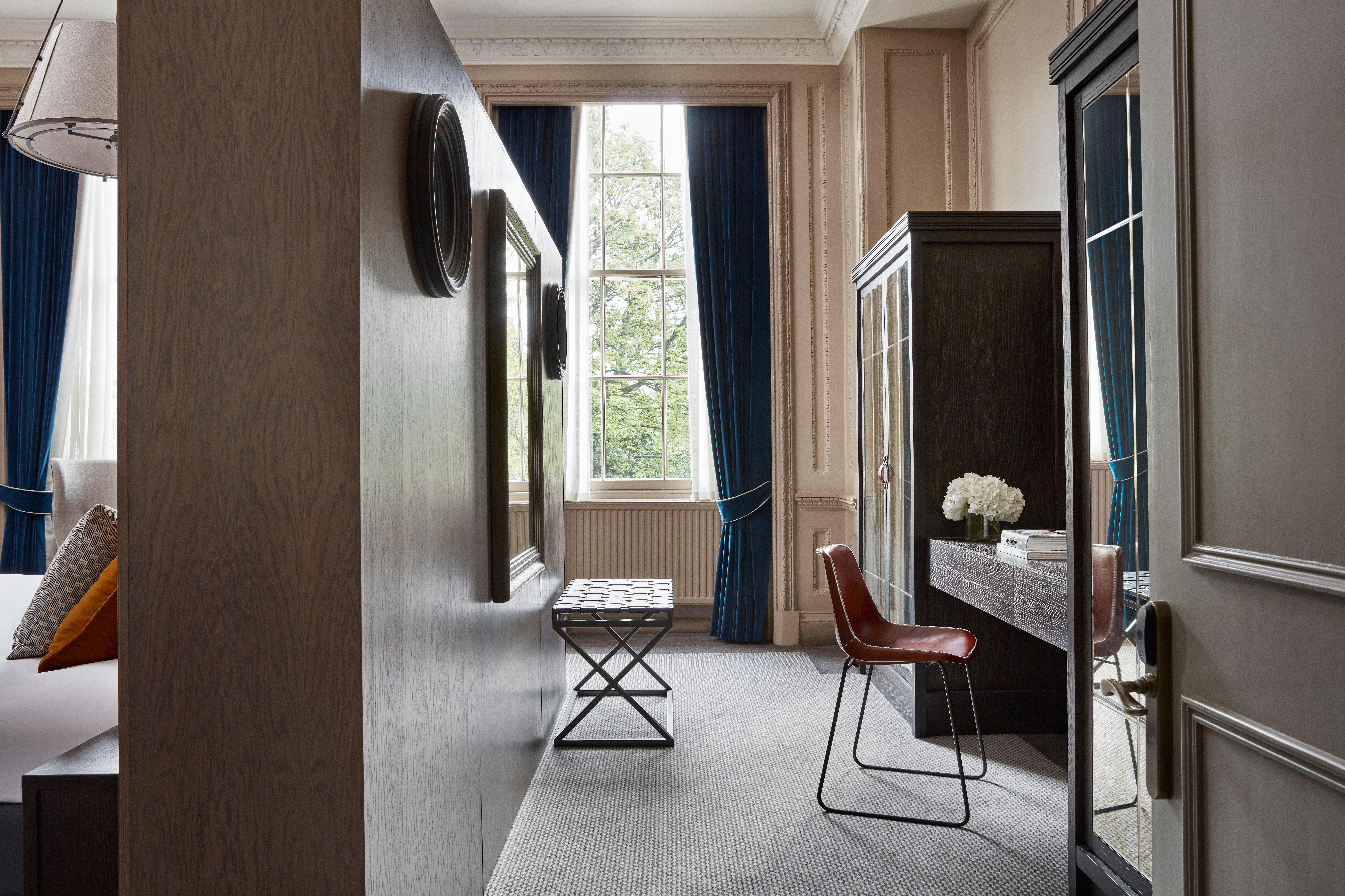 Kimpton Charlotte Square By Ihg