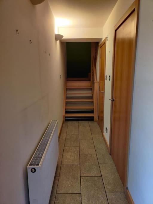 West End & Eicc With Parking Apartment EDI