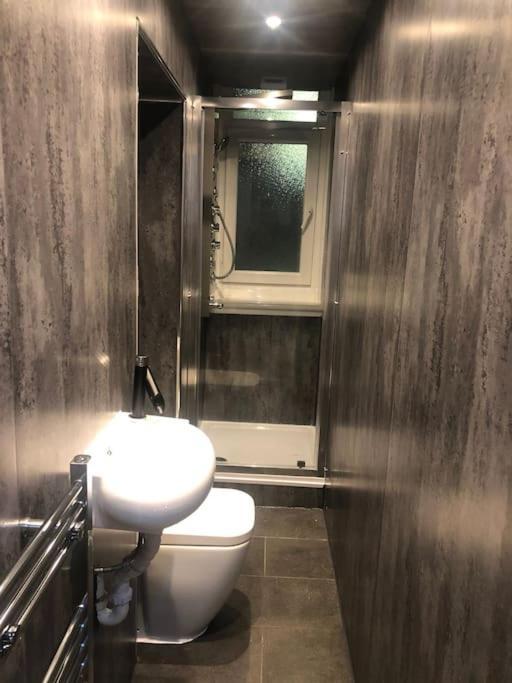 Apartment Cozy By Holyrood Park And Palace! EDI