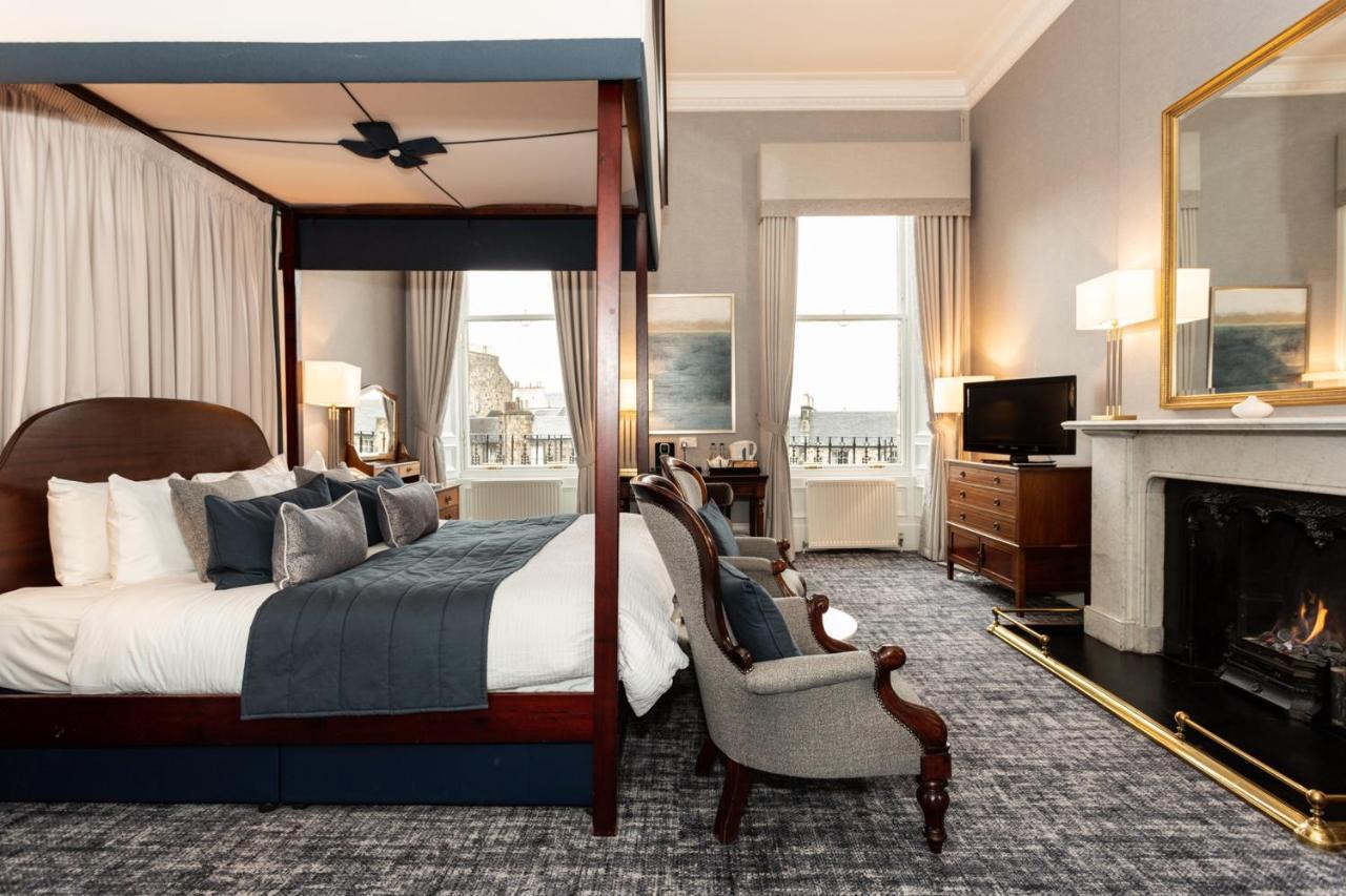 Royal Scots Club Hotel Edinburgh