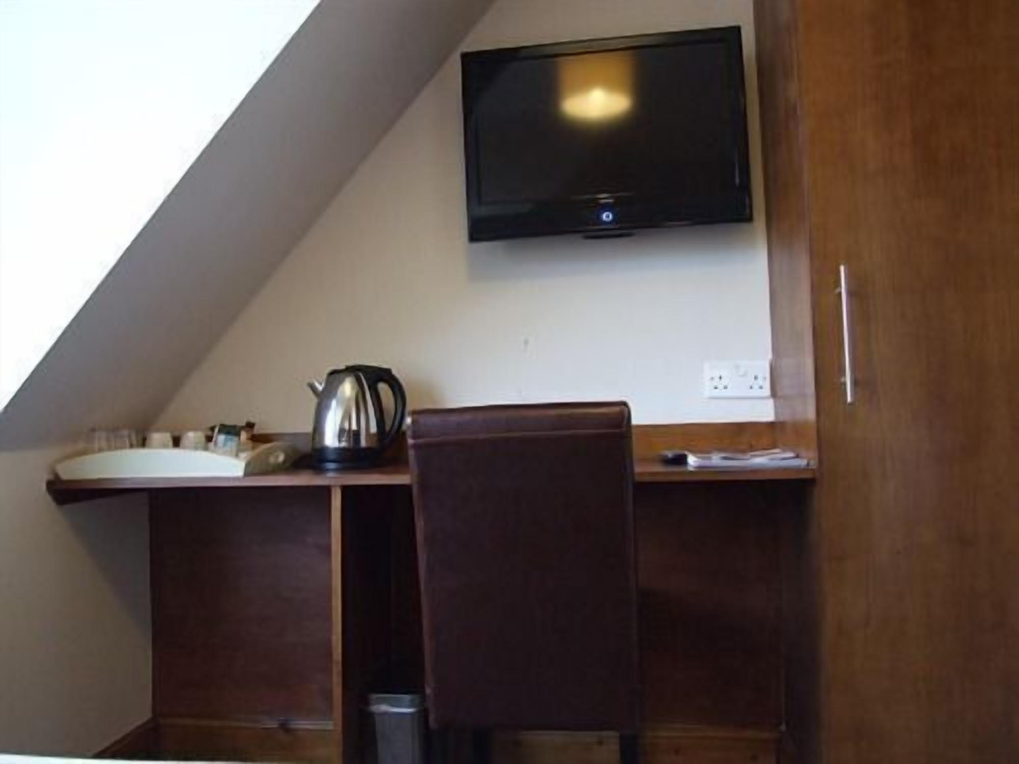 Guest house Leith House 3*