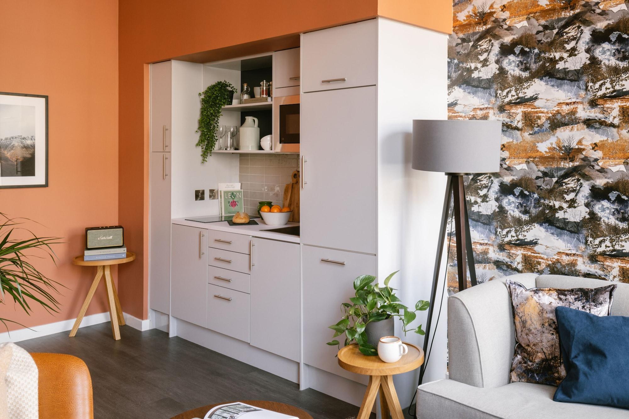 Heeton Concept Queen Street Aparthotel