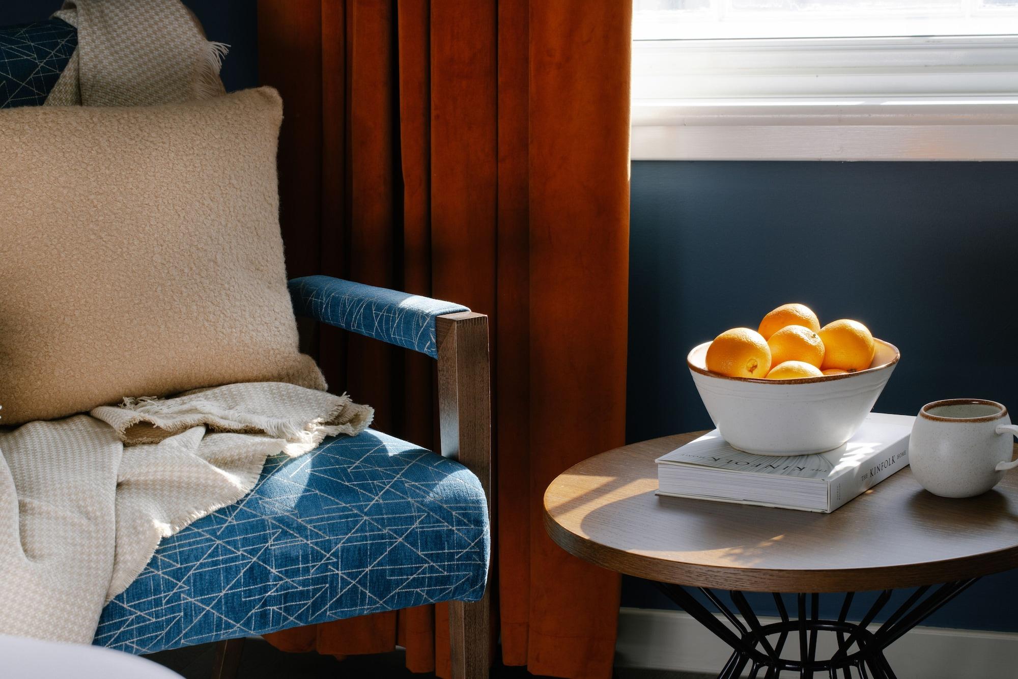 Heeton Concept Queen Street Aparthotel 4*
