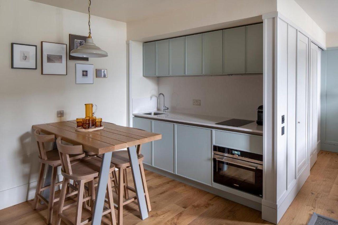 Cheval Abbey Apartments, At Holyrood Edinburgh