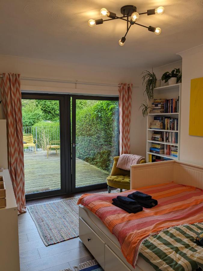 Private With Terrace And Free Parking Homestay