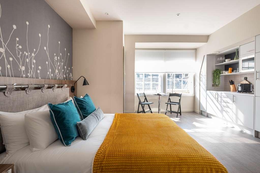 Aparthotel Heeton Concept Queen Street 4*