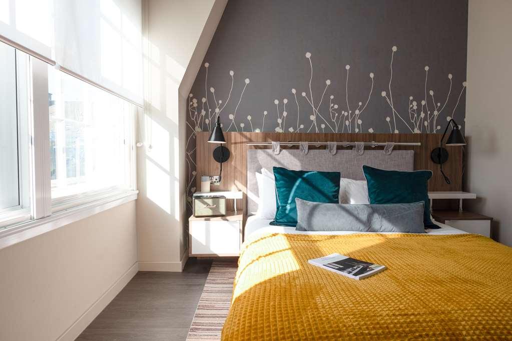 Heeton Concept Queen Street Aparthotel