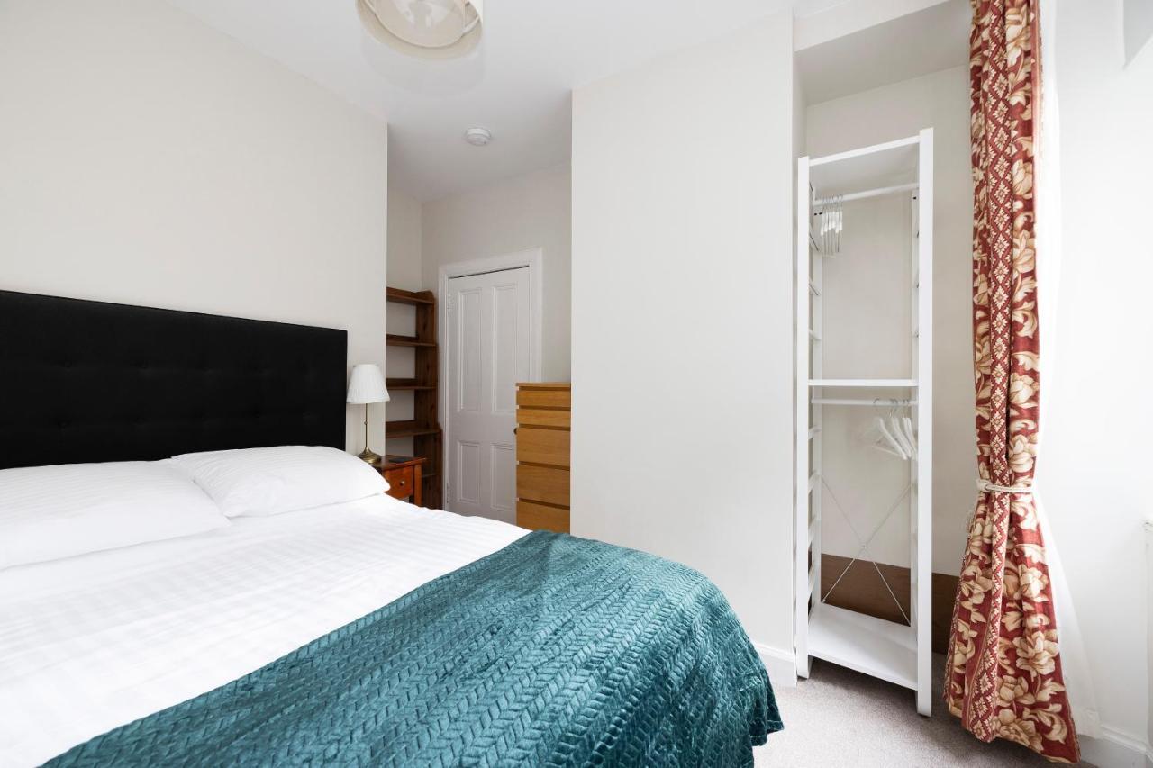 Apartment Holyrood Park Views EDI