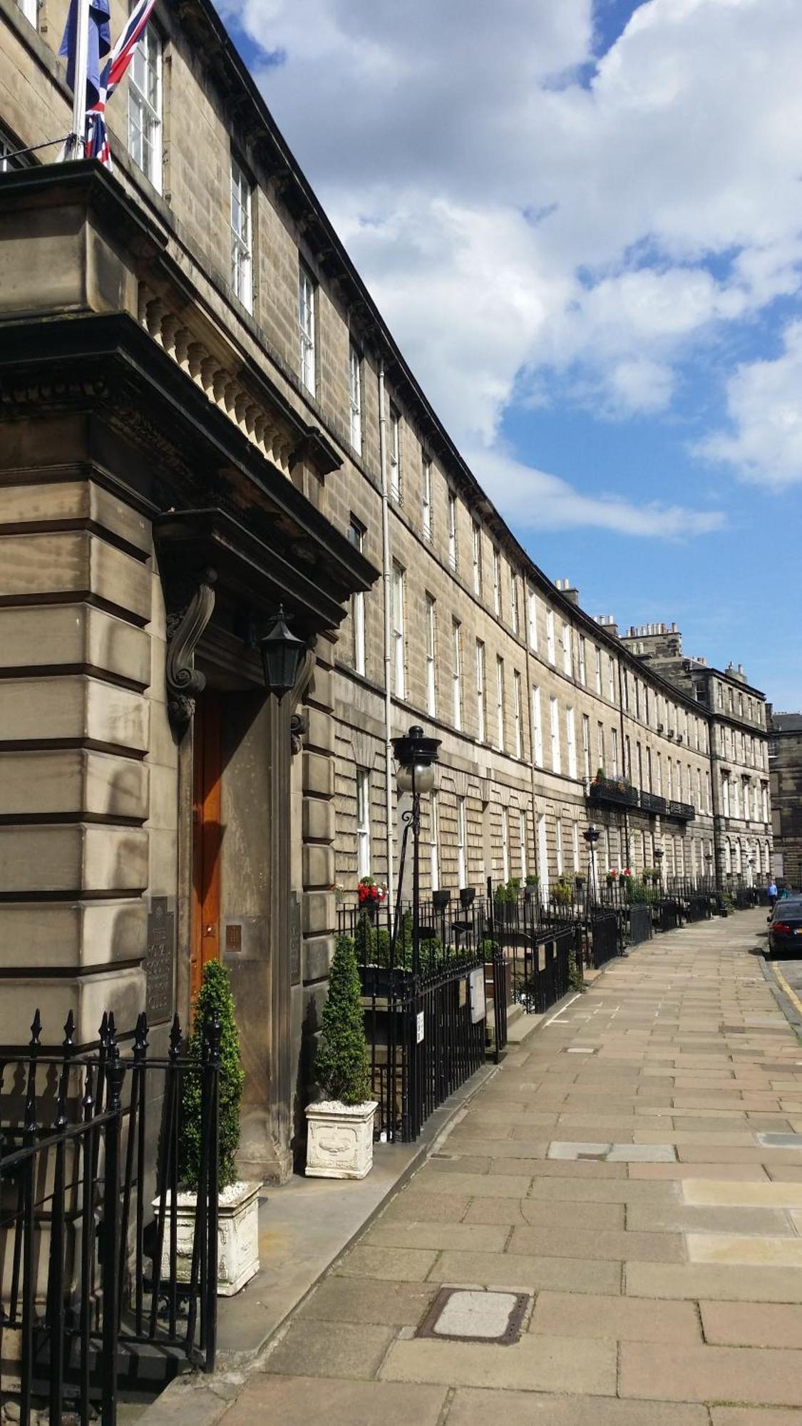 Royal Scots Club Hotel Edinburgh