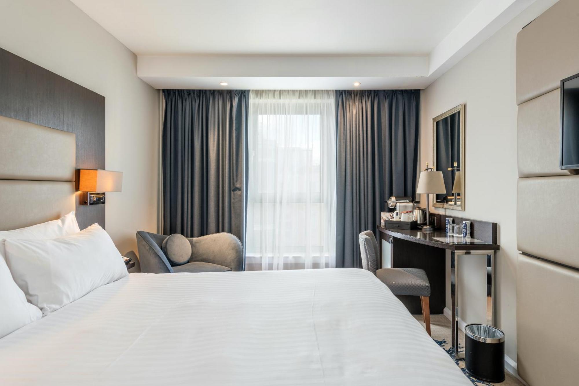 Mercure Haymarket 4* Edinburgh