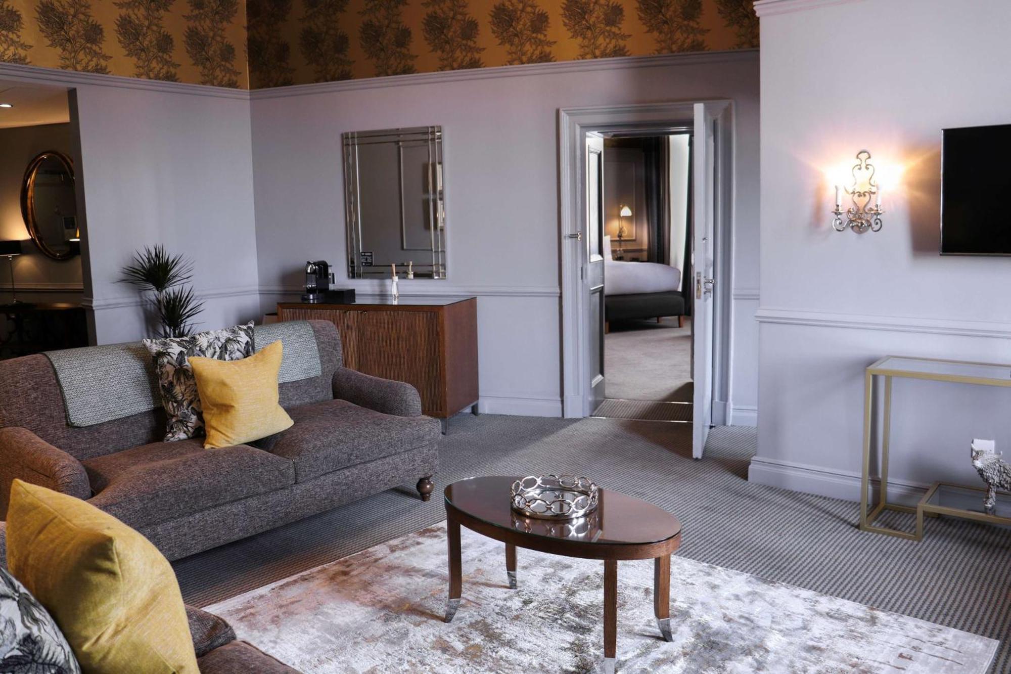 The Caledonian Edinburgh, Curio Collection By Hilton Hotel 5*