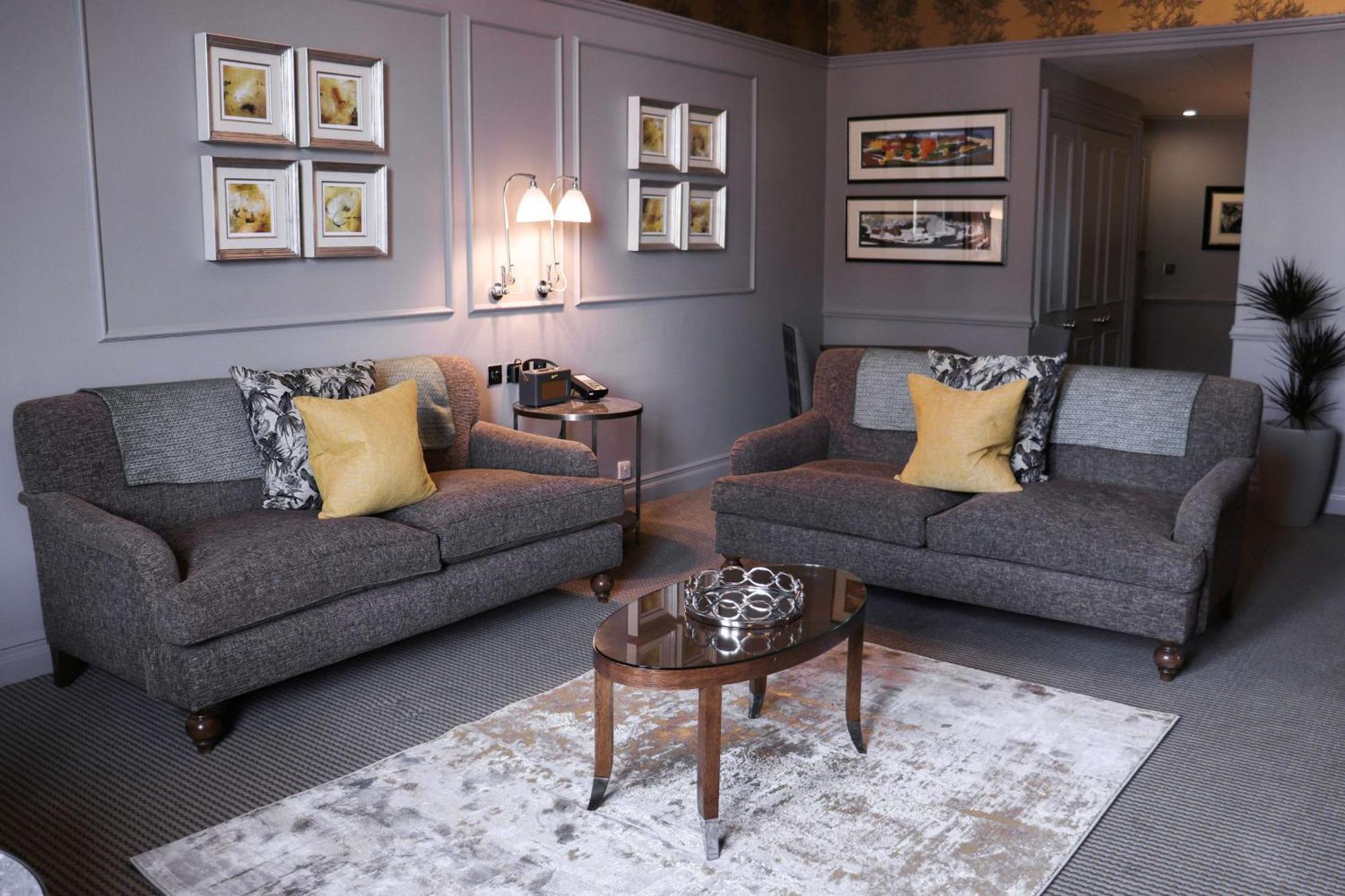 The Caledonian Edinburgh, Curio Collection By Hilton Hotel EDI