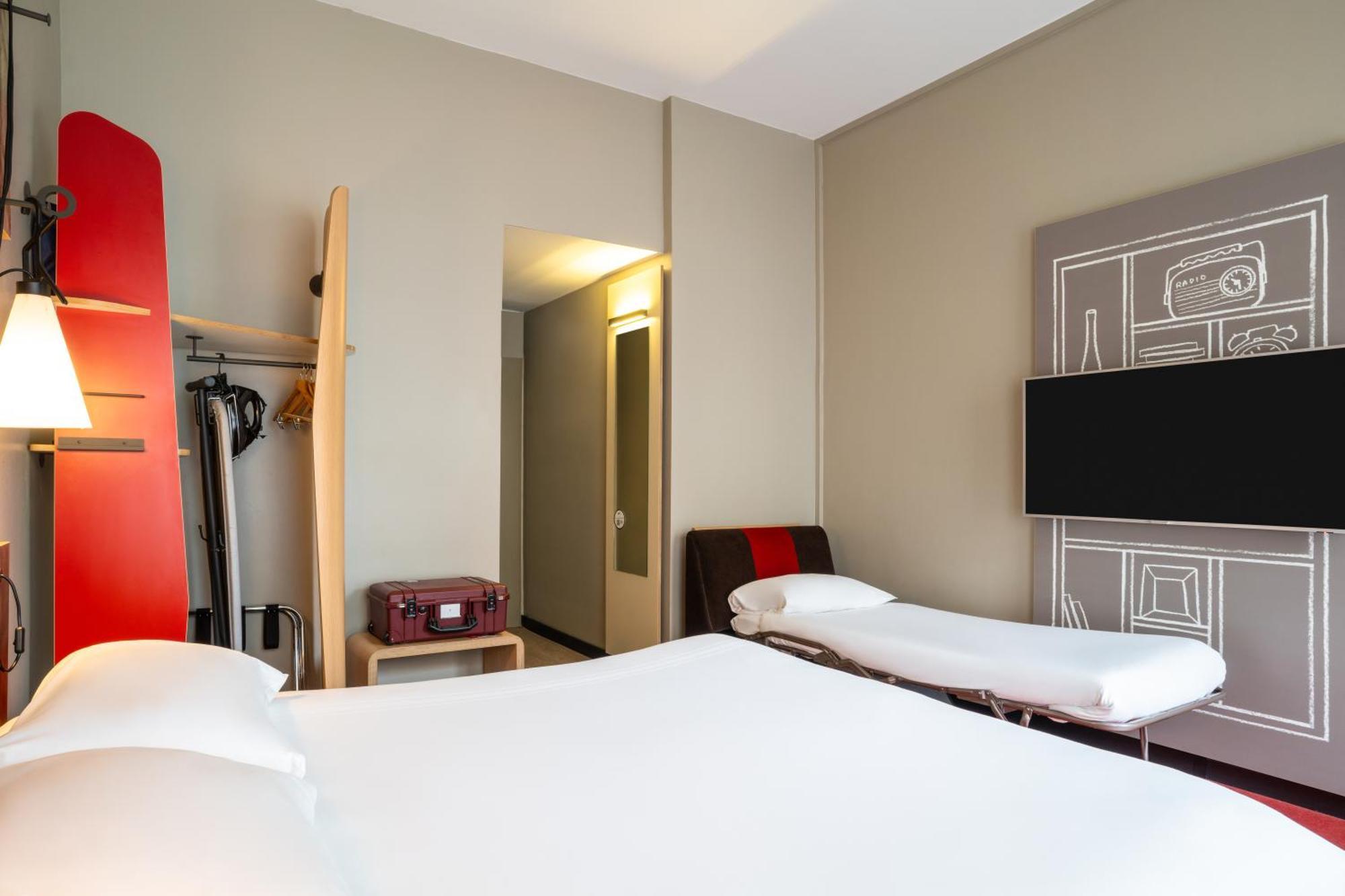 Hotel Ibis Centre Royal Mile - Hunter Square 3*