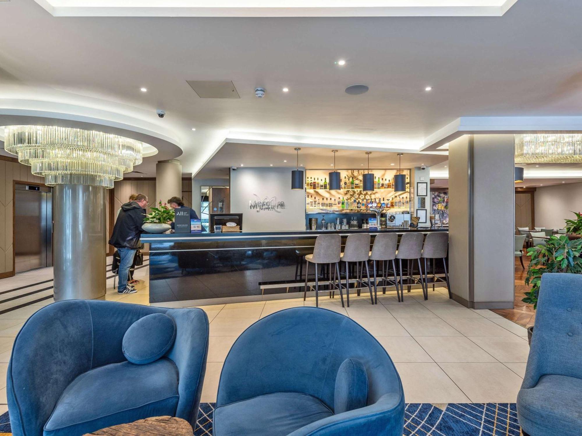 Mercure Haymarket 4*